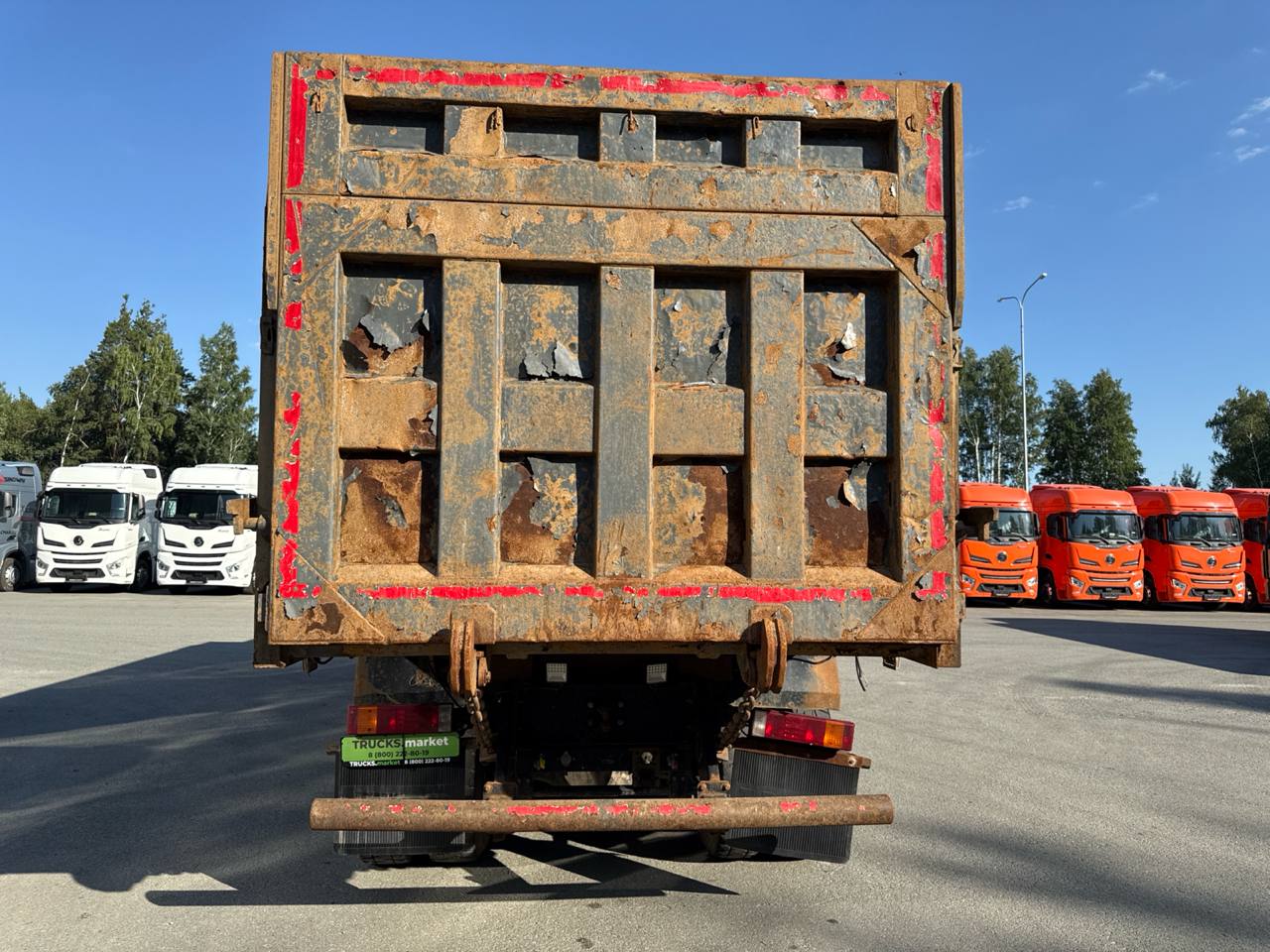 Shacman X3000 самосвал 8х4