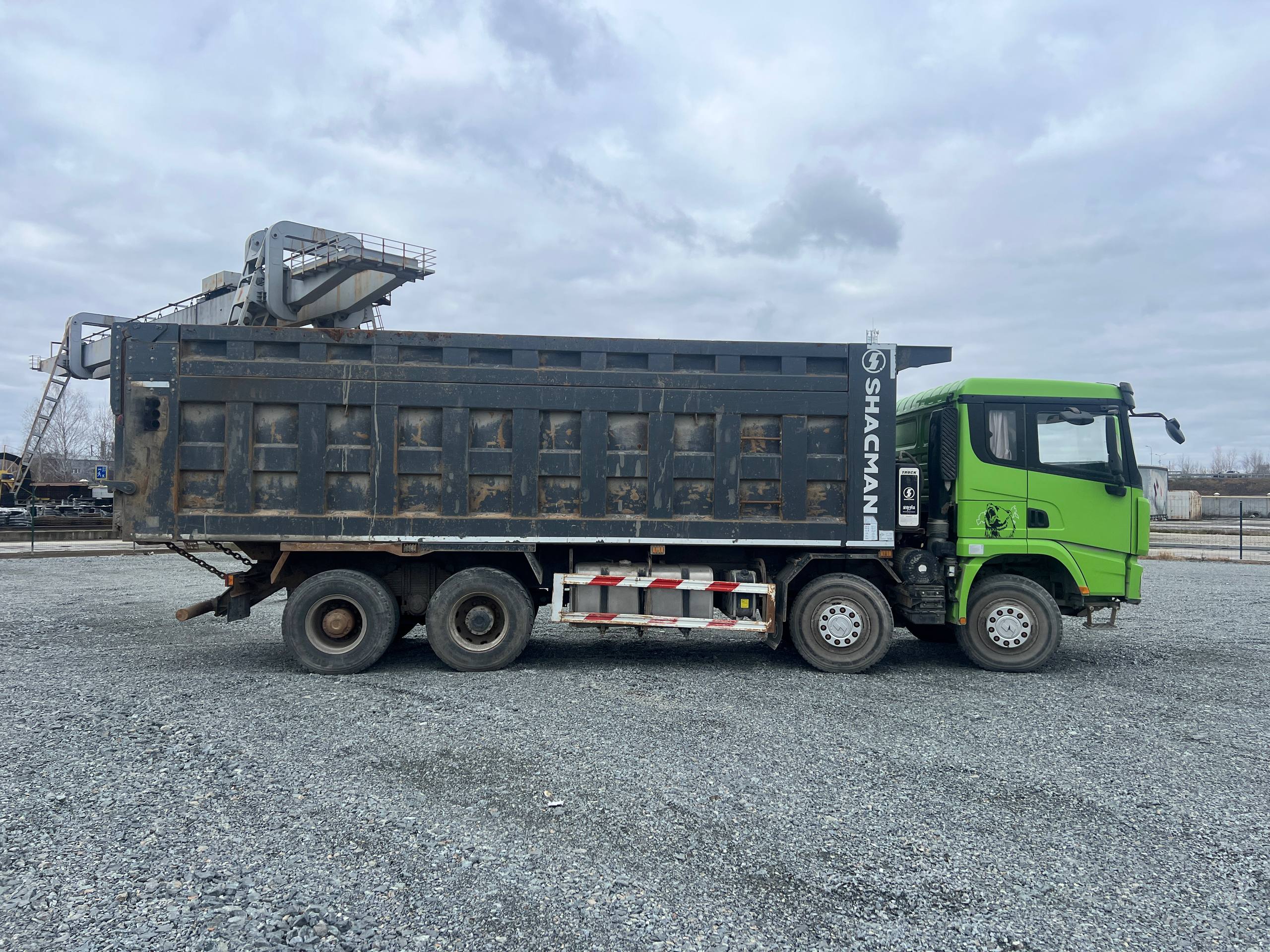 Shacman X3000 самосвал 8х4 ID:3795